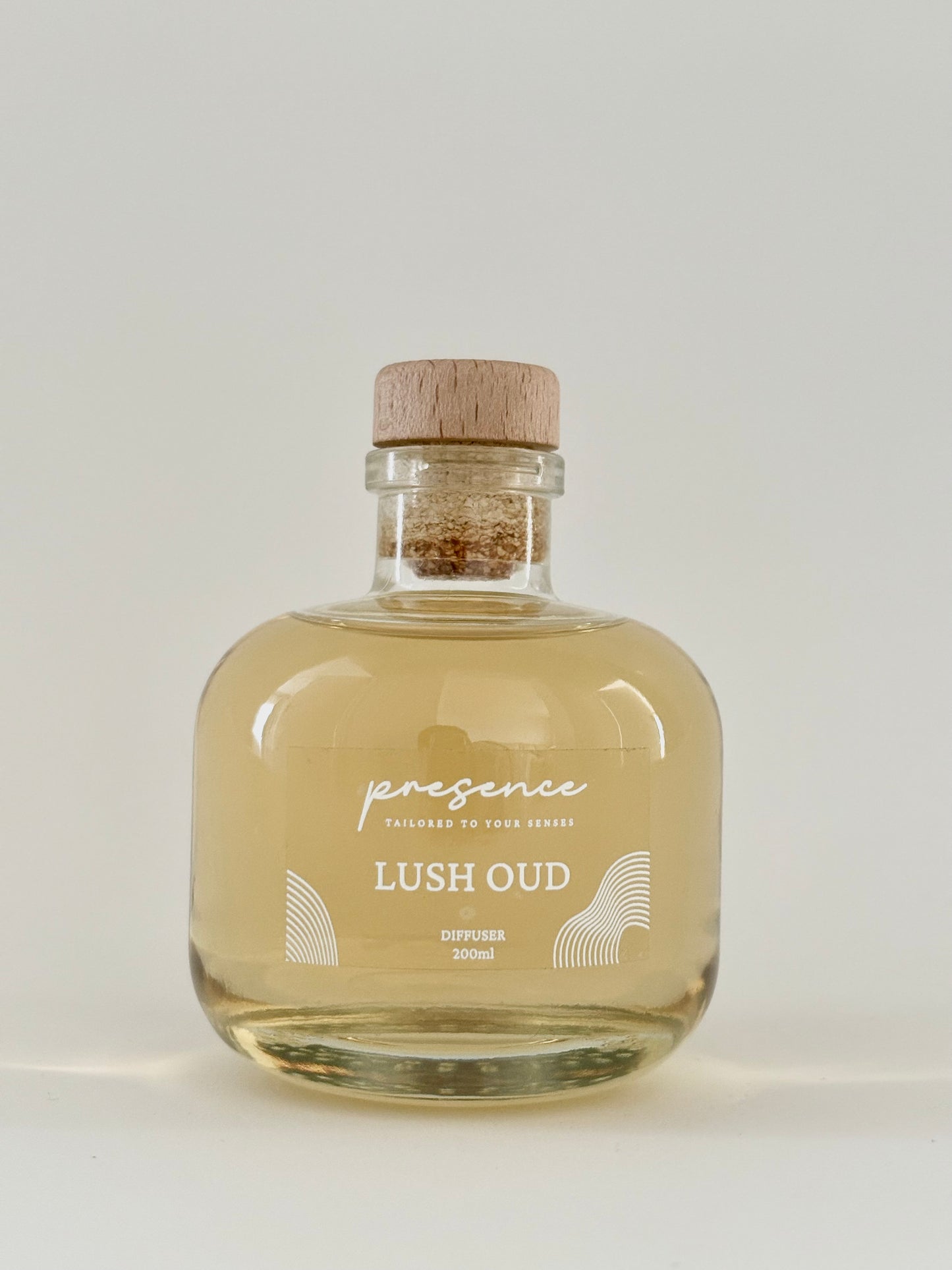 Lush Oud Reed Diffuser